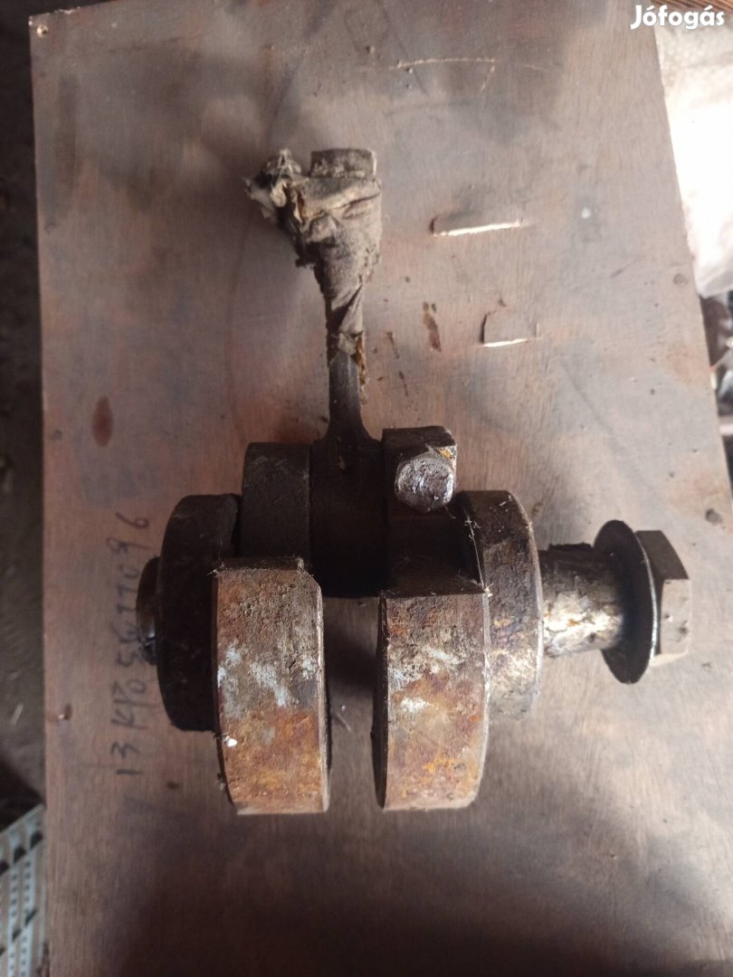 új tz4k kistraktor főtengely