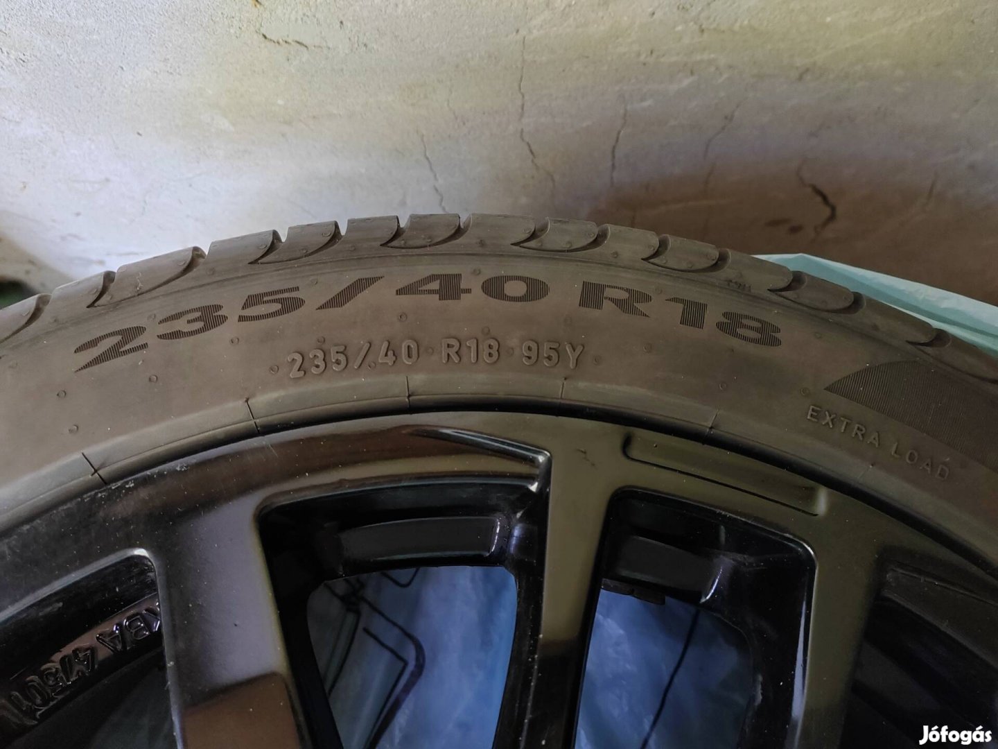újszerű Pirelli Powergy 235/40r18