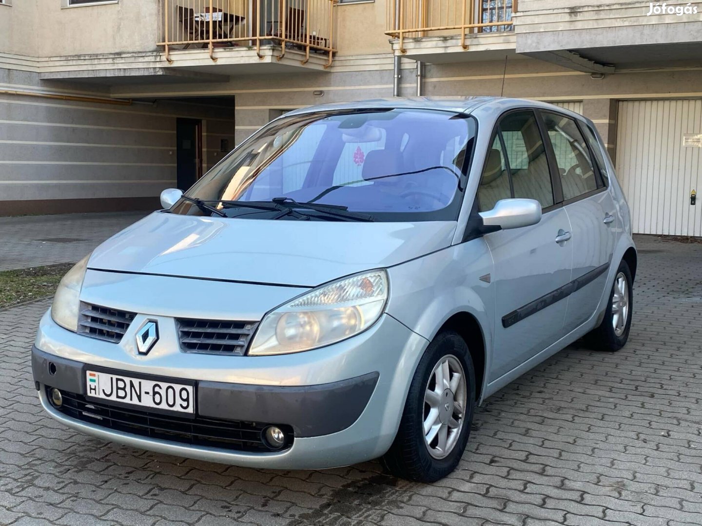 újszerű renault scenic 1.5 dízel 2004 évjárat 