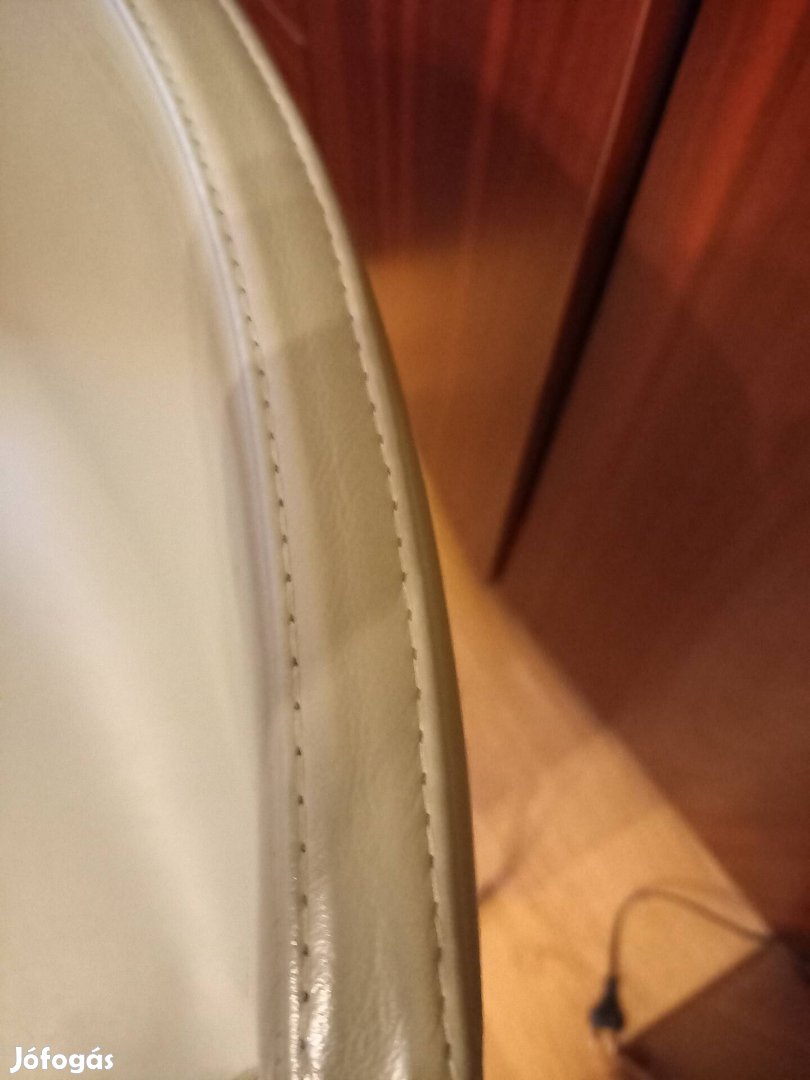 ujszeru szurke ikea bor/fem design szek