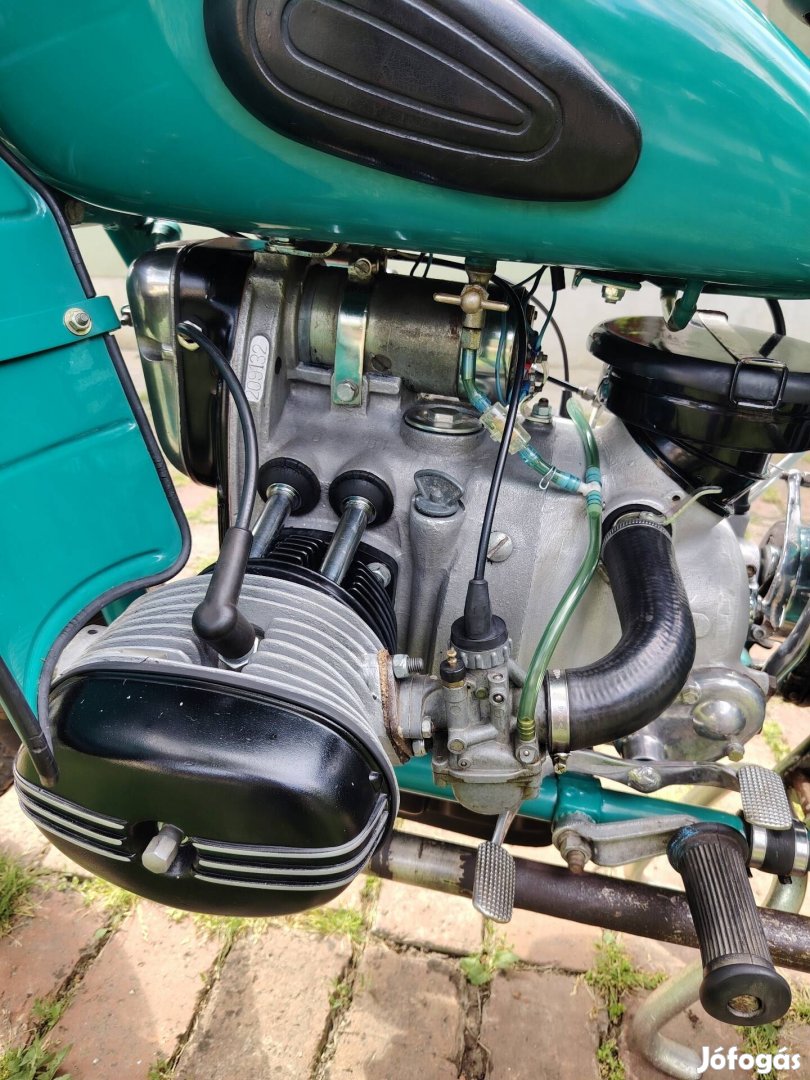 ural m63 motorkerékpár
