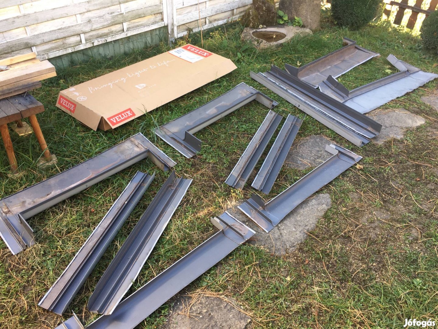 velux burkolókeretek