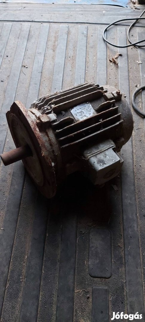 villanymotor 220/380v