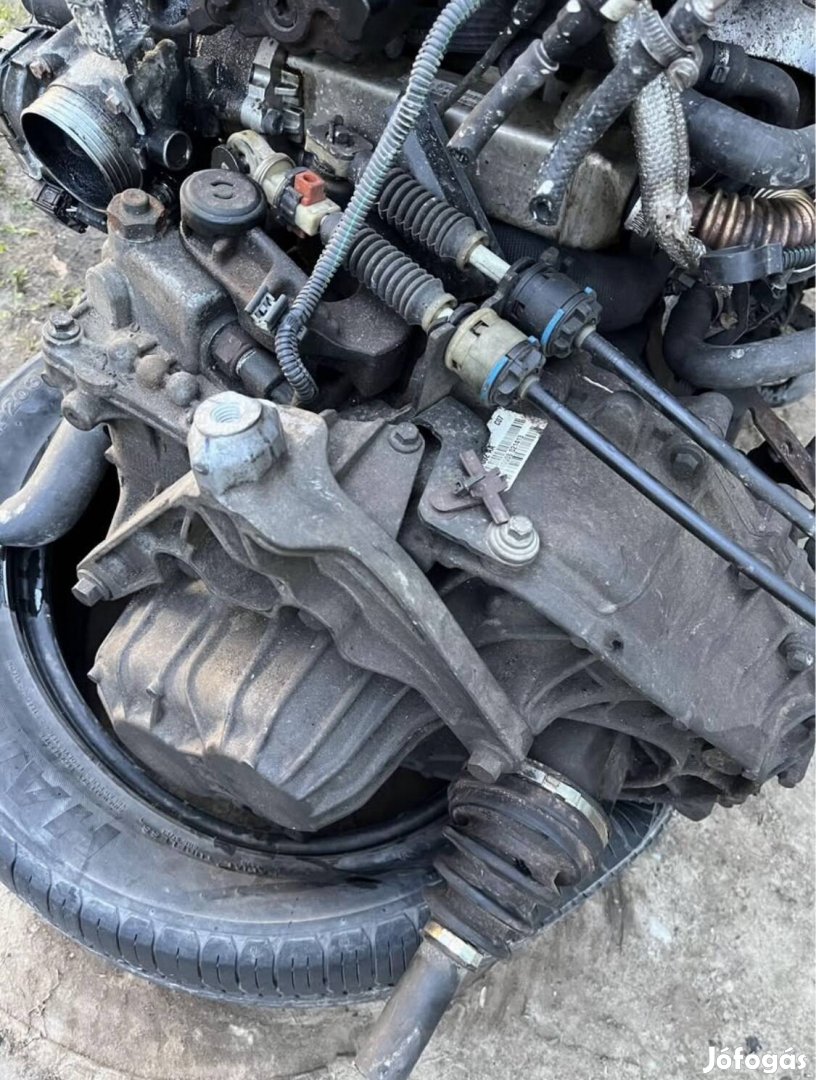 volvo 2.4 D5 váltó