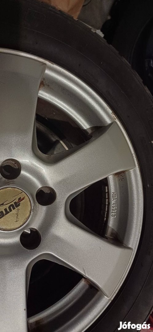 volvo alufelni 5×108 2 éves nyári gumival