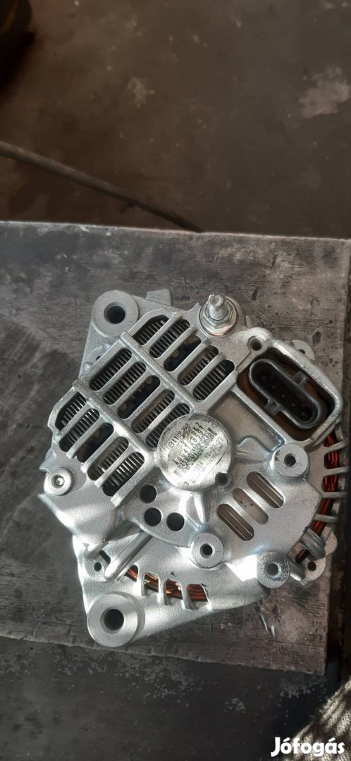 volvo scania renault generátor 24v