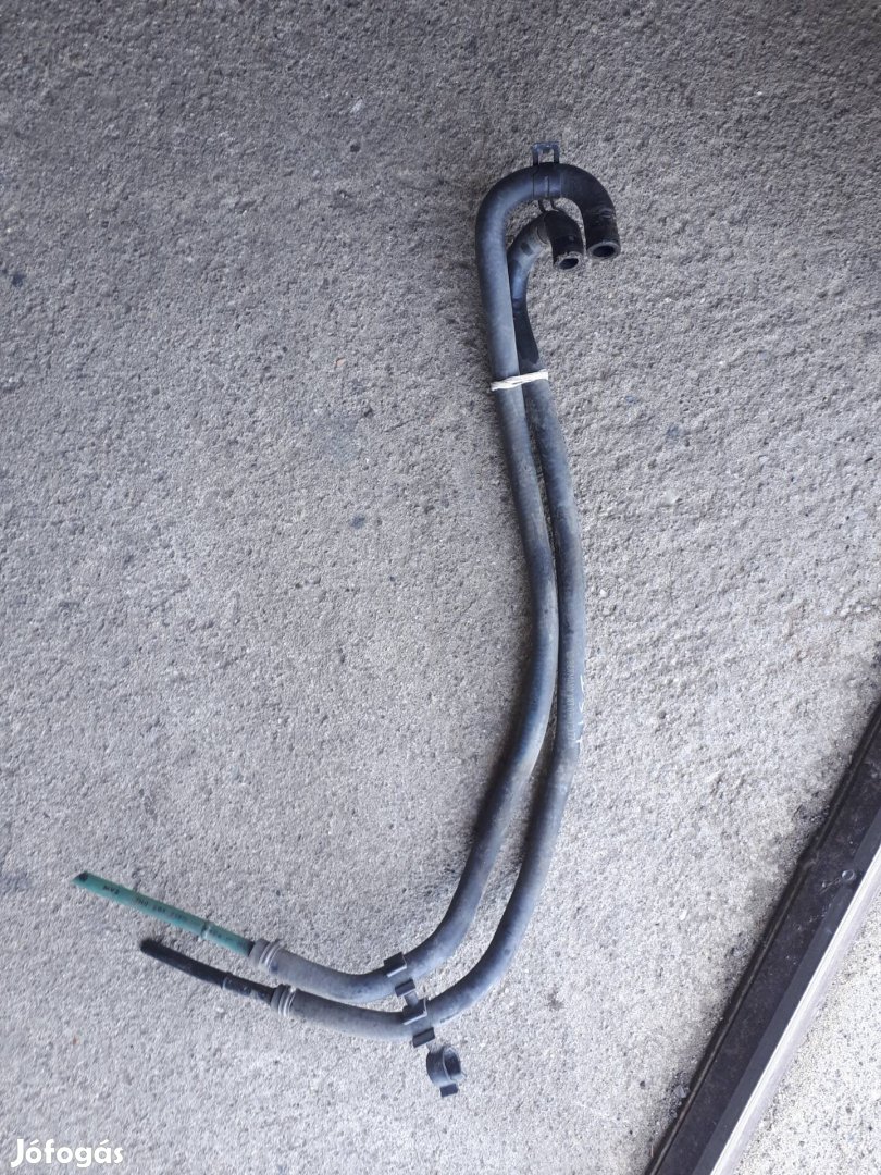 vw Golf 3  1.4  ABD benzincső központi injektorra 