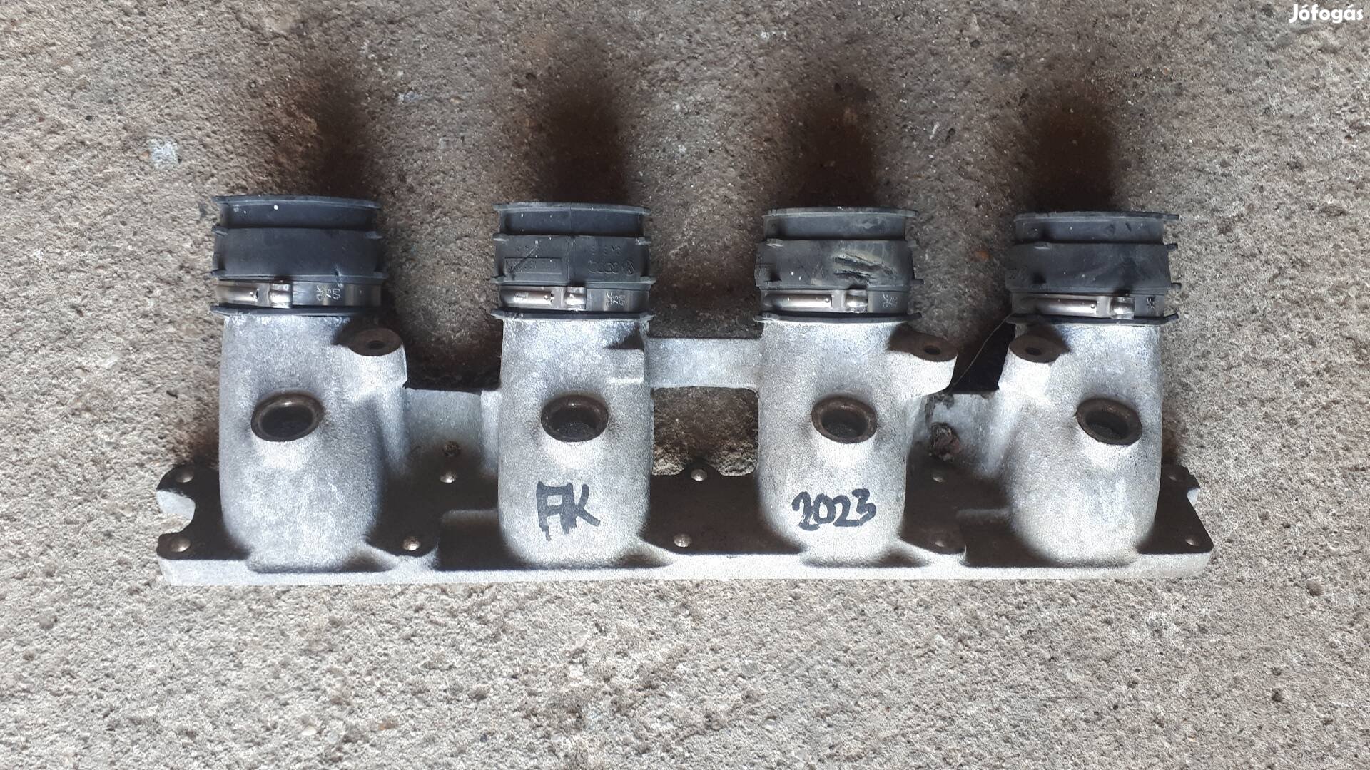 vw ,  passat b5 ,Audi  a4 b5    06B133216B szívótorok 