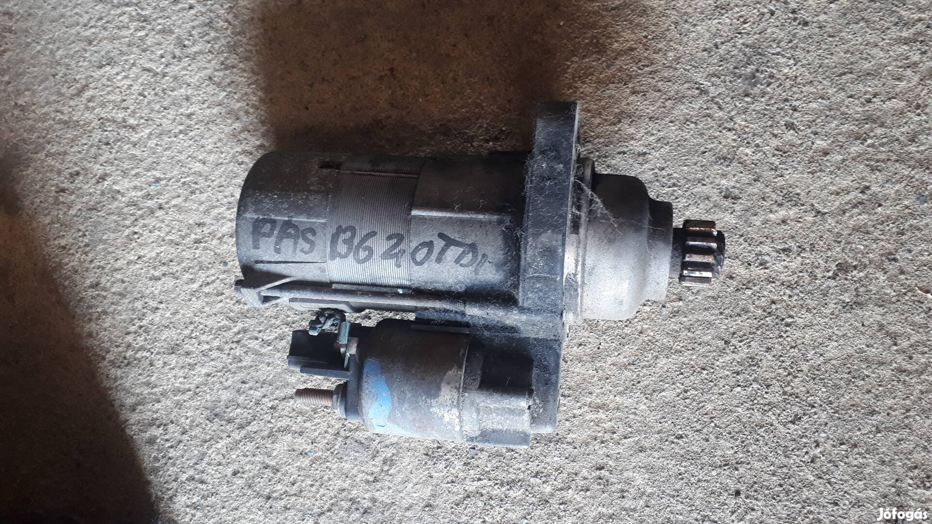 vw passat  B6  2.0 tdi önindító 02M911024A
