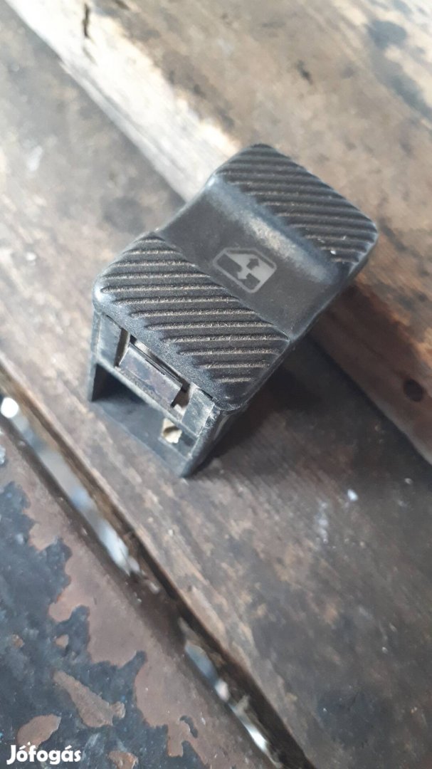 vw passat b3 jobb első ablakemelő kapcsoló  357959855F