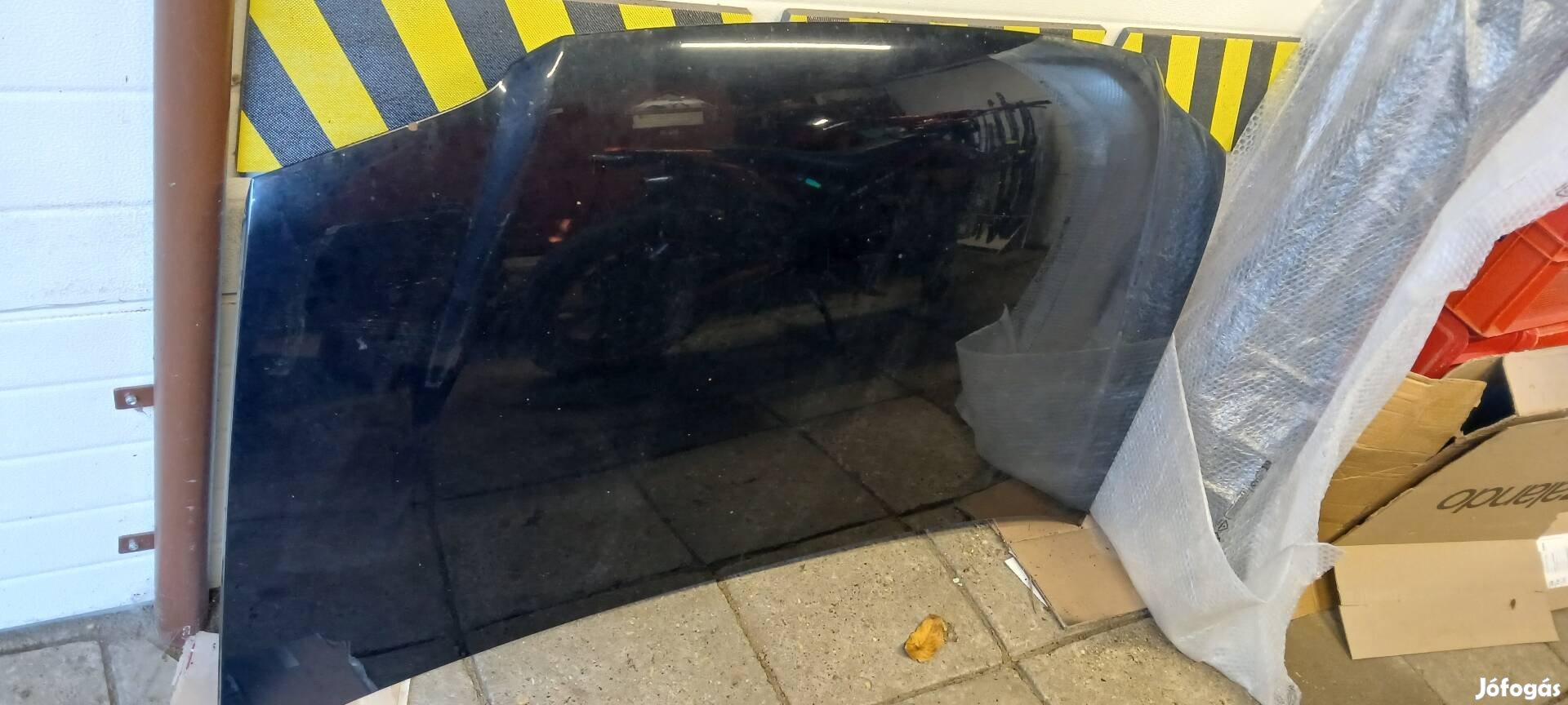 vw touran motorházfedél.