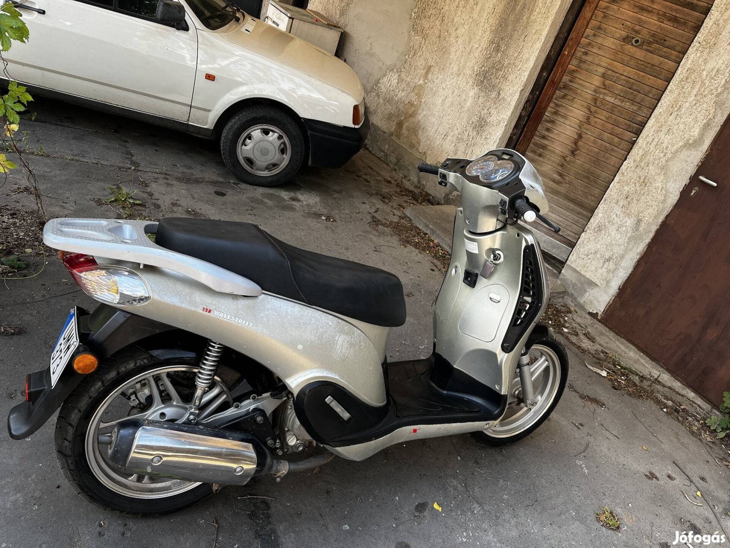 wallstreet cf moto 125 papírokkal  csere is