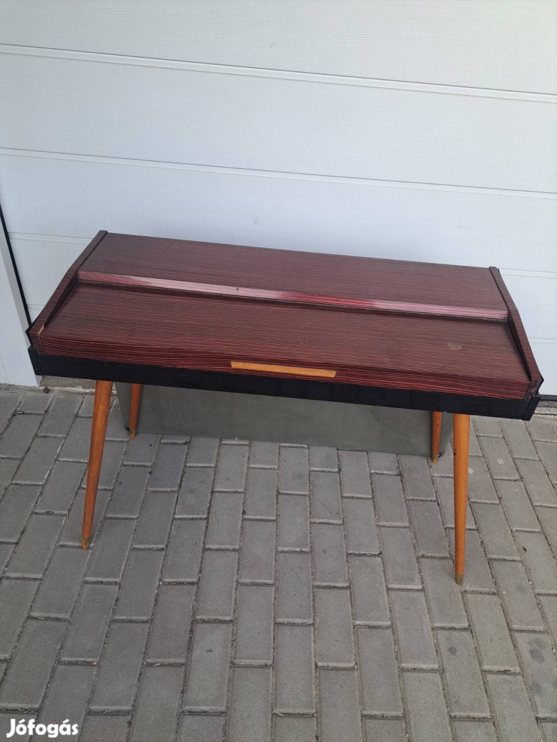 weltmeister claviset. zongora