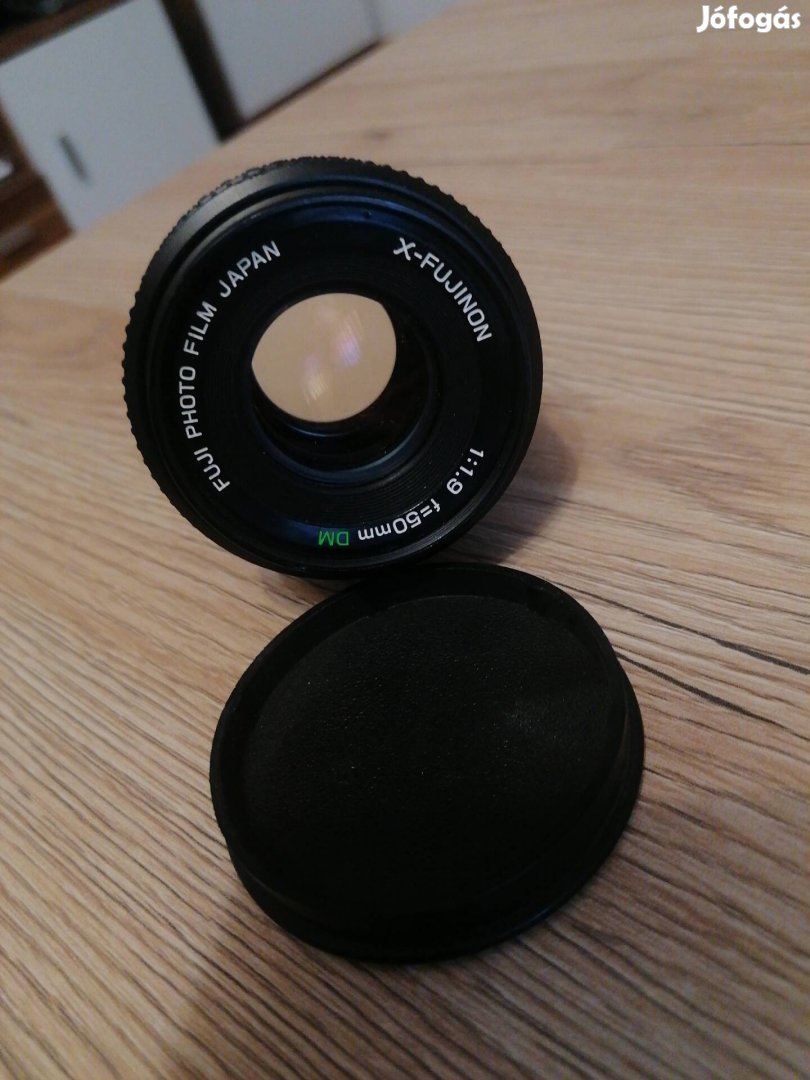 x fujinon 50mm f1,9 dm. objektiv