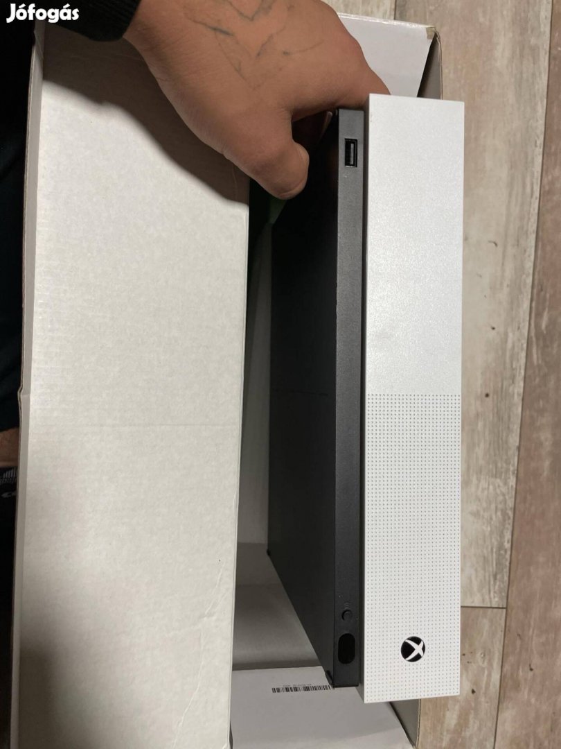 xbox ones s 1TB