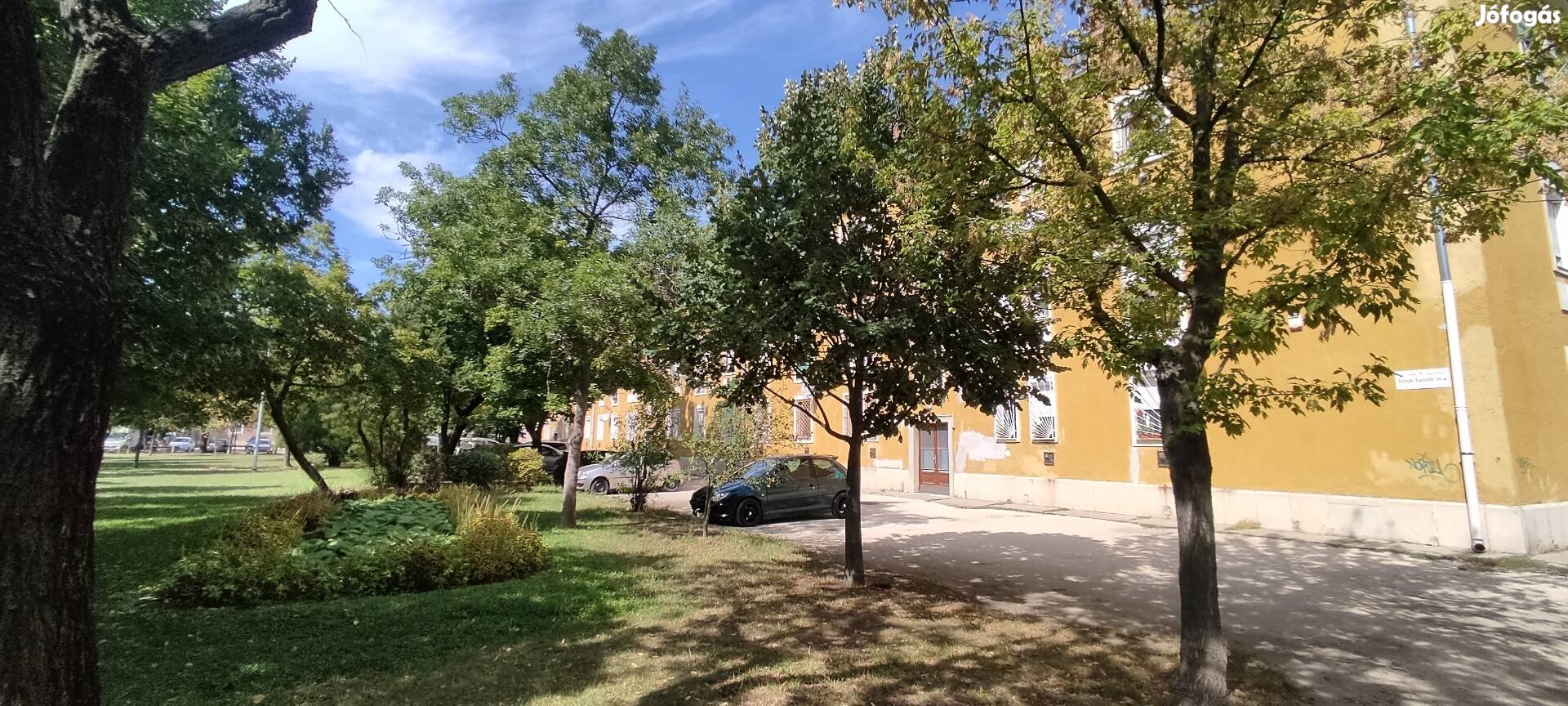 xx kerületi 2 szoba tégla lakás fsz eladó csendes zöld környezet