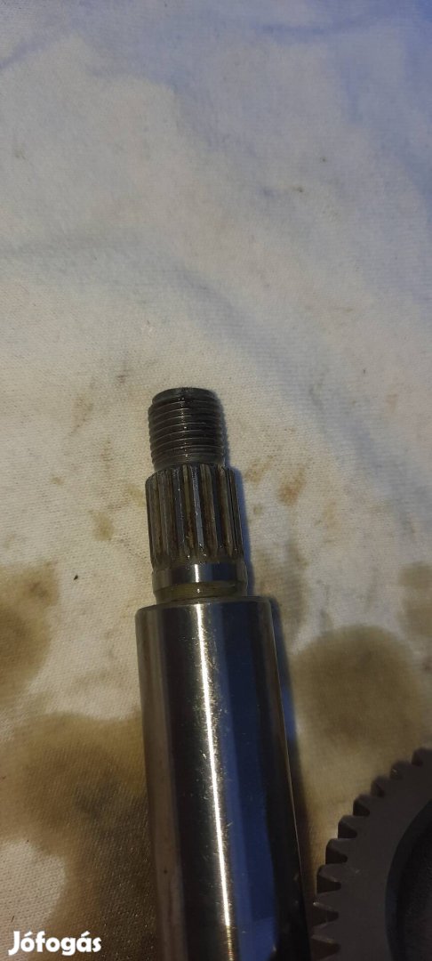 yamaha aerox főtengely