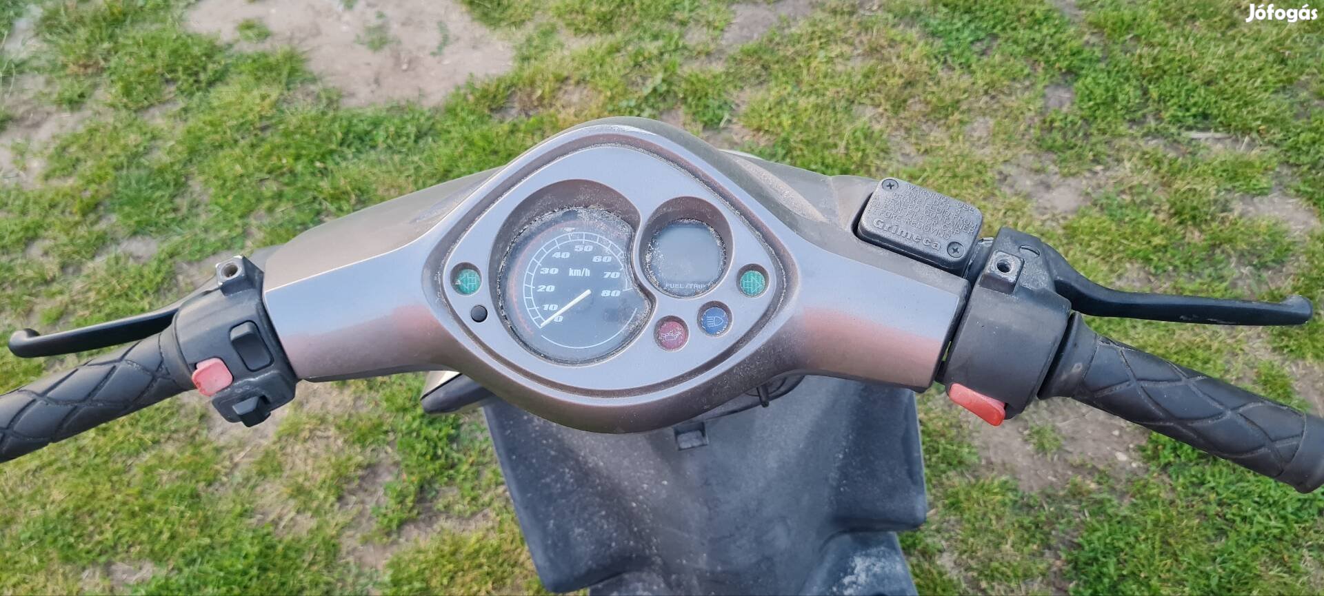 yamaha jog R bontott alkatrészek