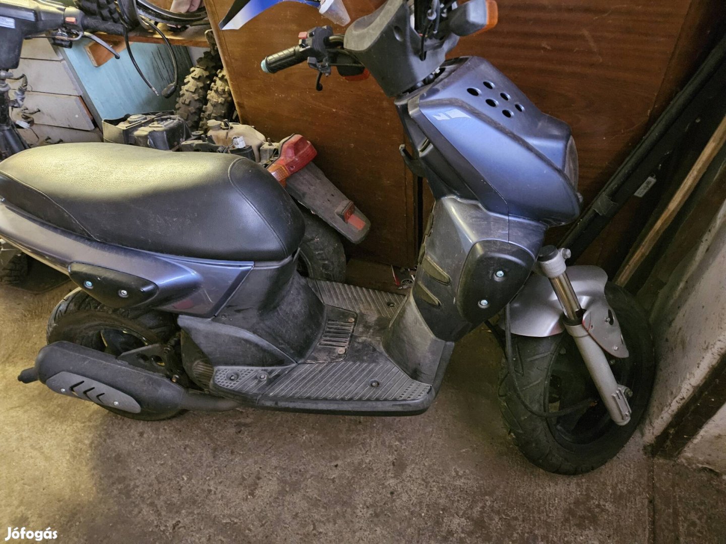 yamaha slider robogó mbk  stunt