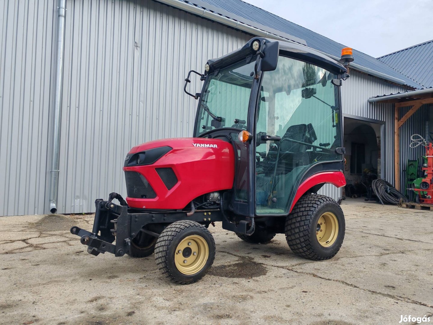 yanmar Sa221 kommunális traktor John deere 