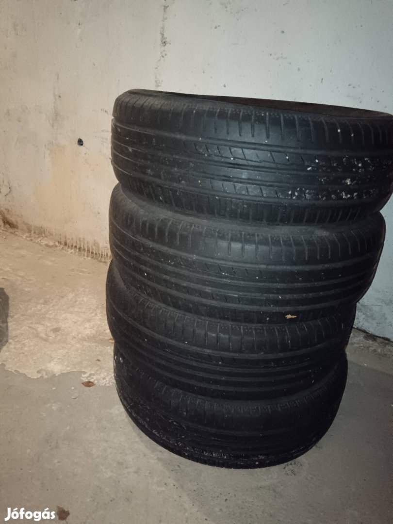 yokohama 195/65R15 nyári gumi garnitúra 