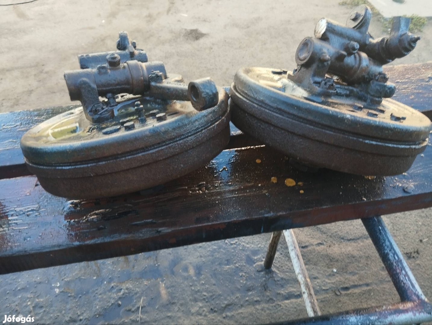zuk zsuk volga kerékagyak eladó 