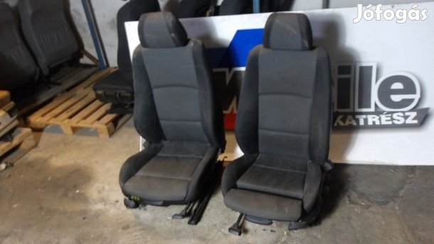 [GYÁRI BONTOTT] BMW E87 SZÖVET SPORT BELSŐ