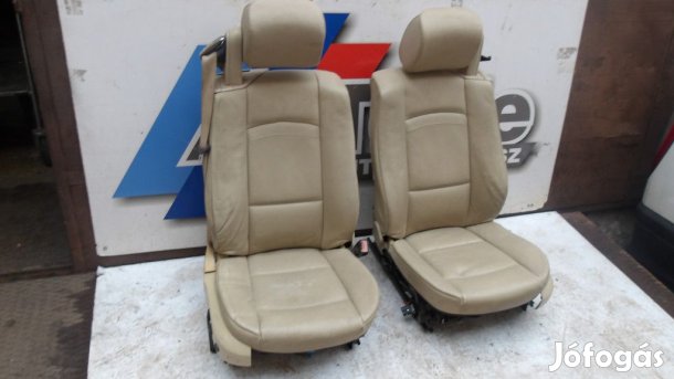 [GYÁRI BONTOTT] BMW E93 BŐR BELSŐ