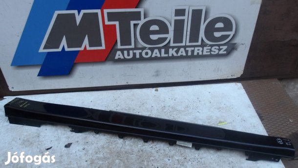 [GYÁRI BONTOTT] BMW F32/F33 JOBB KÜSZÖB