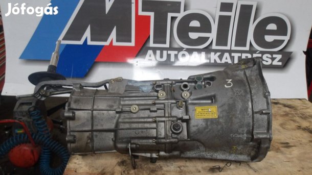 [GYÁRI BONTOTT] BMW - MANUÁL VÁLTÓ E46 330XI