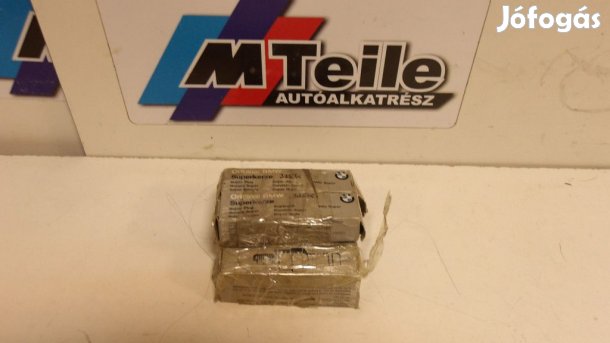 [GYÁRI ÚJ] BMW E30  KLASSZIKUS GYUJTÓGYERTYÁK 325IX