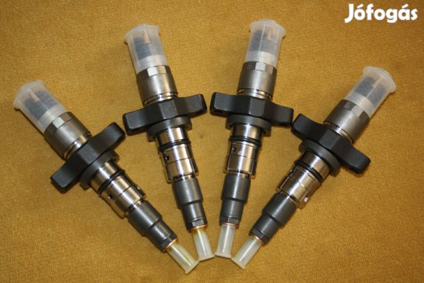 0445120007 IVECO DAF Cummins Porlasztó 0445120212