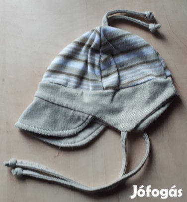 0-6 hónapos használt állapotú tavaszi sapka (kb 38 cm)