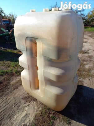 1000 Literes műanyag tartály ok