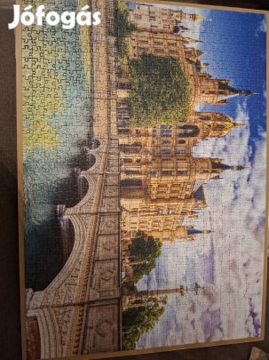 1000 db-os puzzle, kirakva