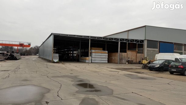 1000m2 fedett szín eladó