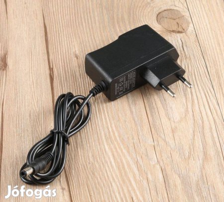 100-220V / 5V 2 A tápegység adapter