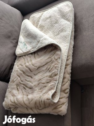100% tiszta Merino gyapjú (Extra luxus) 190x155cmm
