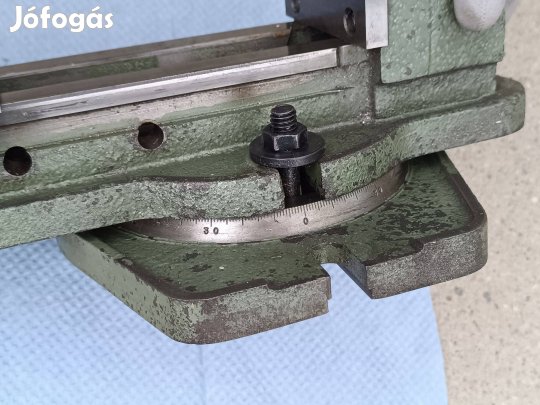 100-as hidraulikus gépsatu, szögben fordítható