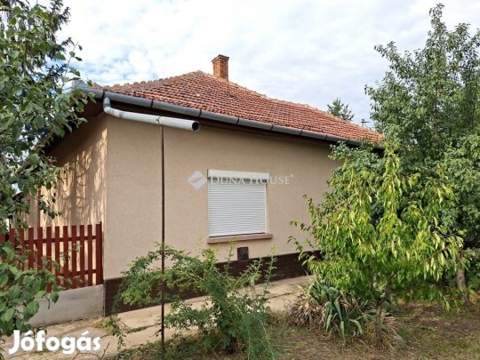 100 nm-es ház eladó Gádoros