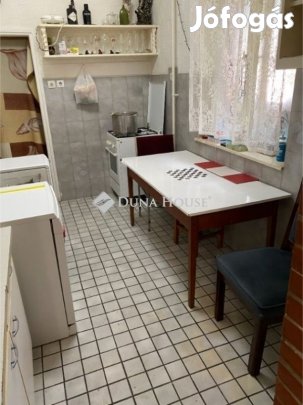 100 nm-es ház eladó Galgahévíz