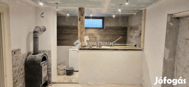 100 nm-es ház eladó Hódmezővásárhely