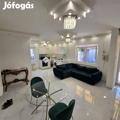 100 nm-es ház eladó Kecskemét