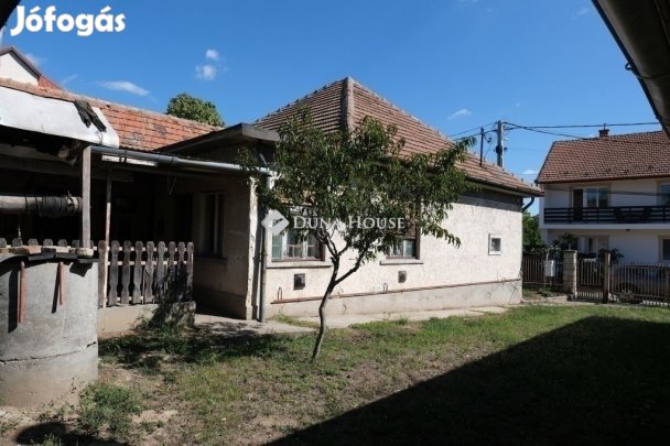 100 nm-es ház eladó Sülysáp