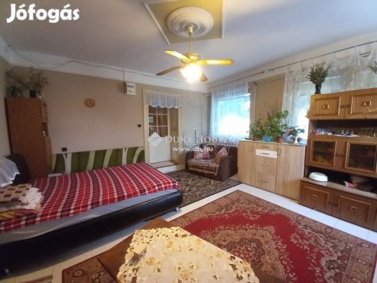 100 nm-es ház eladó Tiszaalpár