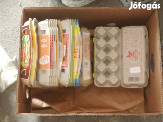 100darab (10 darabos )használt,de jó állapotban levő tojástartó eladó!