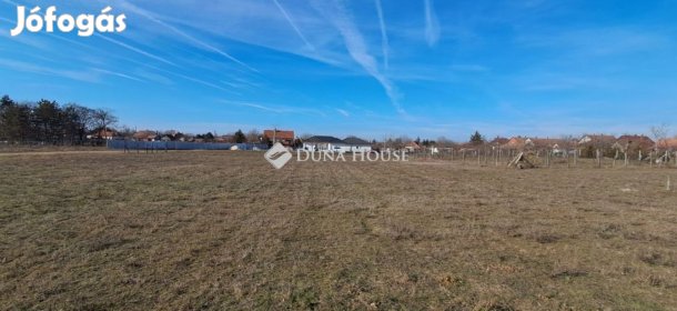 1010 nm-es telek eladó Kecskemét