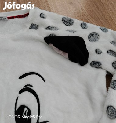 101 Dalmatás pihe puha női pulcsi