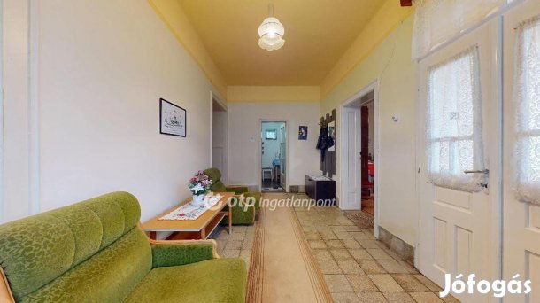 101 nm-es ház eladó Ópályi