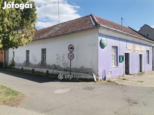 101 nm-es pub eladó Gyula